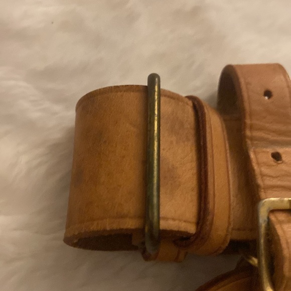 LOUIS VUITTON Vachetta Luggage Tag and Poignet - Picture 4 of 8